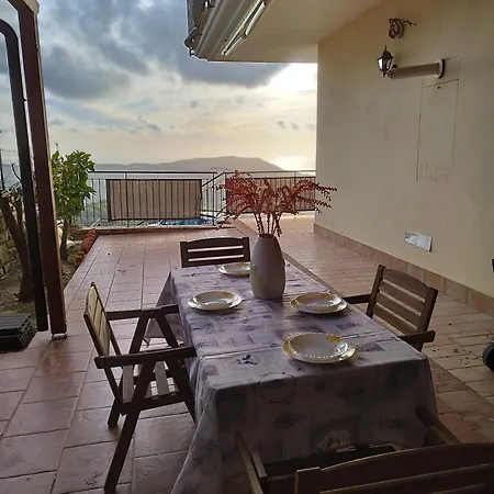 度假居 La Vecchia Taverna *